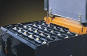 2.方便維護(hù)的蓄電池-杭州叉車電動(dòng)叉車